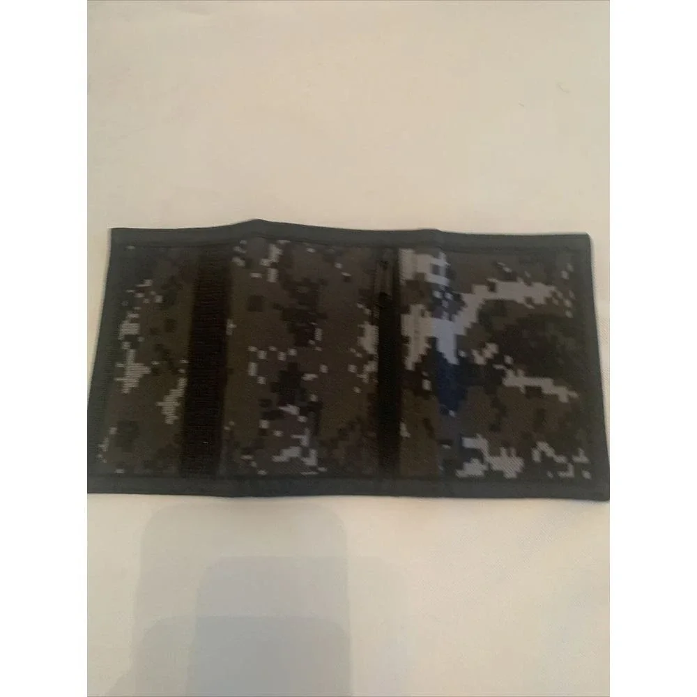 Tri-fold Wallet Mens Small Grey Digital Camo Tactical Canvas Hook Loop Key Clip